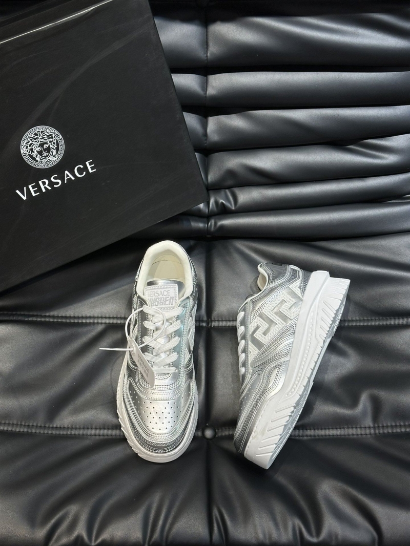 Givenchy Sneakers